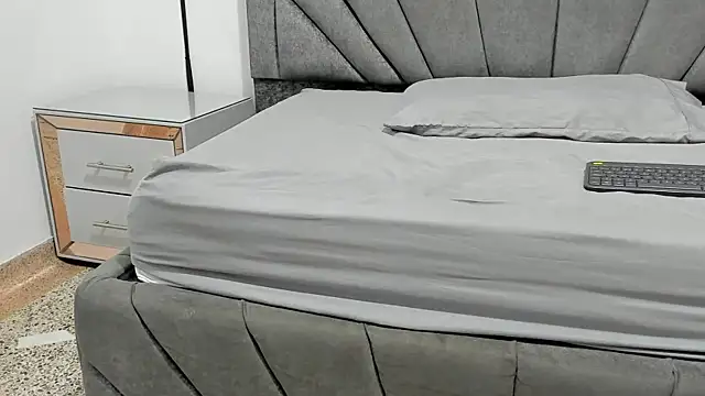 ZafiroAndFlynn online show from September 20, 10:11 pm