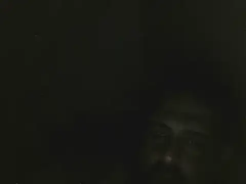 elpoop7305 online show from May 6, 11:43 pm