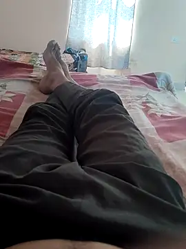 INTERNATIONAL0001 online show from September 26, 9:13 am