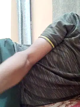 INTERNATIONAL0001 online show from October 24, 2:02 pm