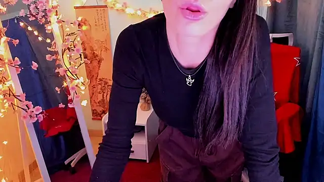 Aurora Loveu online show from February 25, 9:13 pm