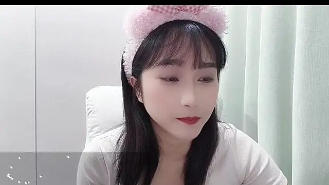 Honeysexy-1 online show from October 20, 12:49 pm