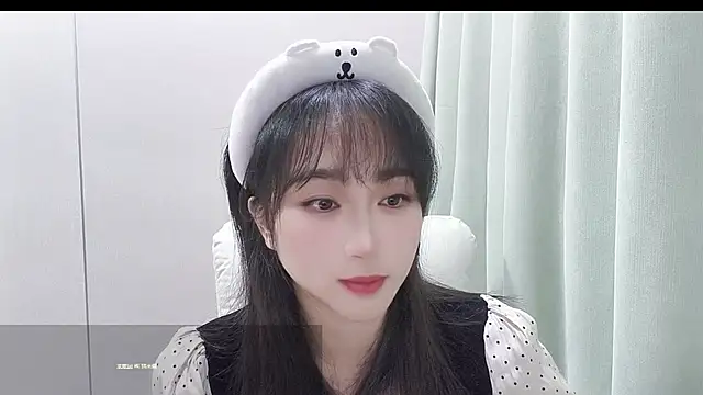 Honeysexy-1 online show from October 24, 1:29 pm