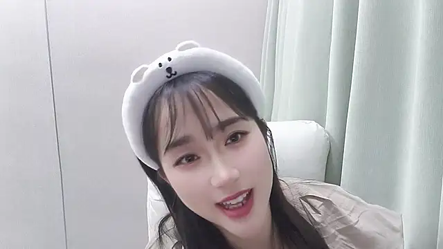 Honeysexy-1 online show from October 31, 2:29 pm