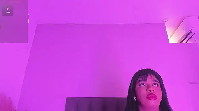 KendraChavez  online show from December 15, 8:35 pm