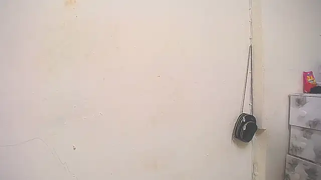 NawtyLilBooty online show from September 16, 4:46 am