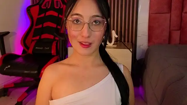 emily vermont online show from January 17, 3:44 am