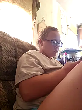 countrymomma online show from September 18, 6:54 pm