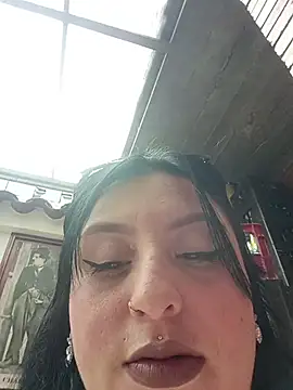 megan fox5 online show from January 15, 5:27 pm