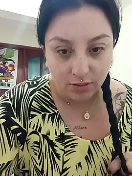 megan fox5 online show from February 17, 1:07 pm