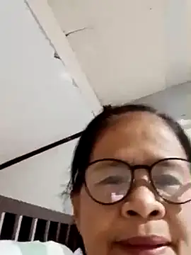 Snapshot of Sweet-Lita50 chatting on September 26, 3:10 am Sweet-Lita50 online show from September 26, 3:10 am