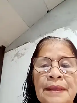 Snapshot of Sweet-Lita50 chatting on October 12, 3:16 am Sweet-Lita50 online show from October 12, 3:16 am