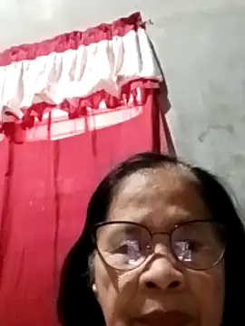 Snapshot of Sweet-Lita50 chatting on November 7, 8:58 am Sweet-Lita50 online show from November 7, 8:58 am