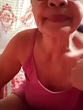 Snapshot of Sweet-Lita50 chatting on November 12, 4:57 am Sweet-Lita50 online show from November 12, 4:57 am