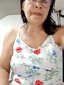 Snapshot of Sweet-Lita50 chatting on November 15, 5:16 am Sweet-Lita50 online show from November 15, 5:16 am