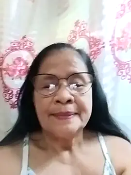 Snapshot of Sweet-Lita50 chatting on February 18, 7:04 am Sweet-Lita50 online show from February 18, 7:04 am