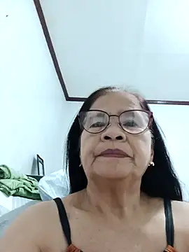 Snapshot of Sweet-Lita50 chatting on March 7, 11:24 pm Sweet-Lita50 online show from March 7, 11:24 pm