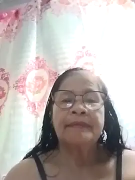 Snapshot of Sweet-Lita50 chatting on March 27, 5:35 am Sweet-Lita50 online show from March 27, 5:35 am