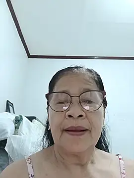 Snapshot of Sweet-Lita50 chatting on June 27, 12:48 am Sweet-Lita50 online show from June 27, 12:48 am