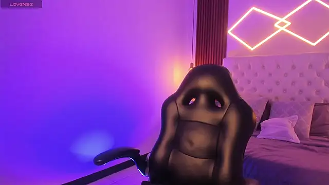 ZamabyCrucie online show from January 8, 10:56 pm