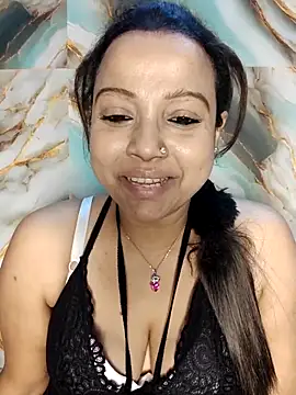 Snapshot of hornypiu697 chatting on February 24, 3:15 am hornypiu697 online show from February 24, 3:15 am