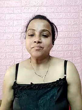 Snapshot of hornypiu697 chatting on February 26, 3:27 am hornypiu697 online show from February 26, 3:27 am