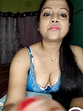 Snapshot of hornypiu697 chatting on March 12, 4:29 am hornypiu697 online show from March 12, 4:29 am