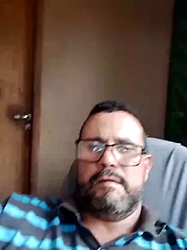 Snapshot of jssaf chatting on December 21, 12:56 pm jssaf online show from December 21, 12:56 pm