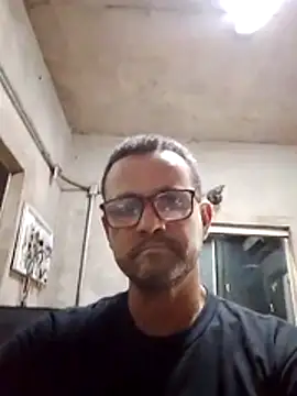 Snapshot of jssaf chatting on February 14, 1:57 am jssaf online show from February 14, 1:57 am