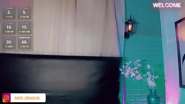 bayolet  online show from October 8, 11:30 am