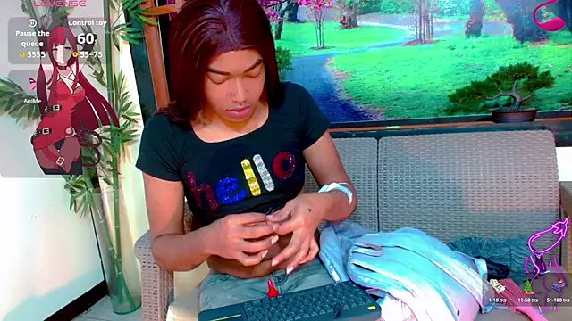 bayolet  online show from November 25, 11:10 am