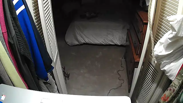 IsAparty online show from November 14, 10:14 am