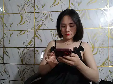 Lyzizi lovely09 online show from May 17, 7:50 am