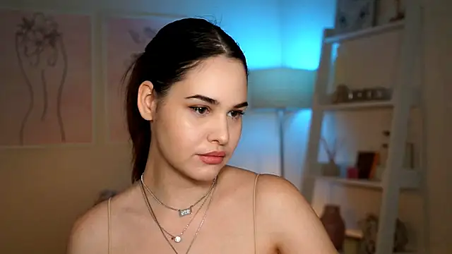 BustyGff online show from October 18, 9:10 am