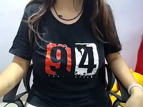 Snapshot of sweetpihu chatting on April 27, 5:44 pm sweetpihu online show from April 27, 5:44 pm