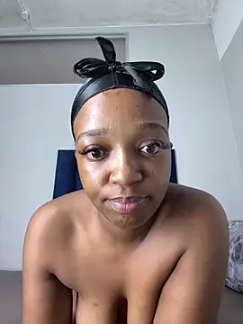 Pinkdollyg online show from February 19, 2:24 pm