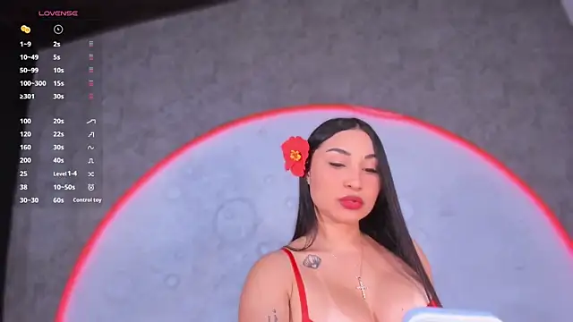 ReinaChloe online show from March 14, 4:23 pm