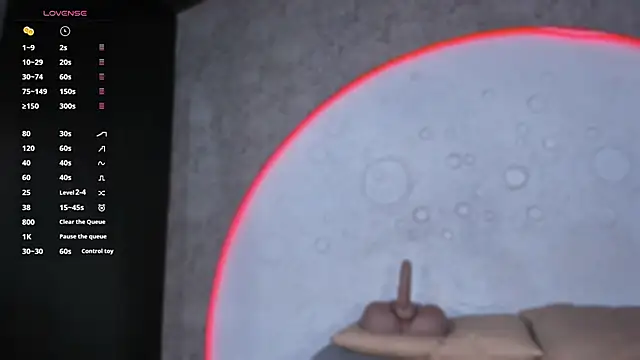 ReinaChloe online show from March 30, 5:14 pm