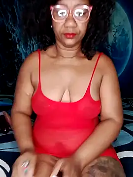 Snapshot of analgetica chatting on September 30, 10:53 am analgetica online show from September 30, 10:53 am