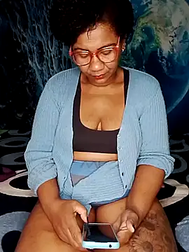 Snapshot of analgetica chatting on November 12, 11:32 am analgetica online show from November 12, 11:32 am