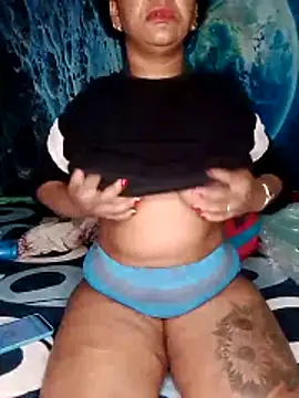 Snapshot of analgetica chatting on November 25, 11:10 am analgetica online show from November 25, 11:10 am