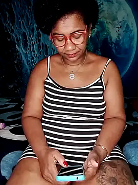 Snapshot of analgetica chatting on November 26, 11:00 am analgetica online show from November 26, 11:00 am