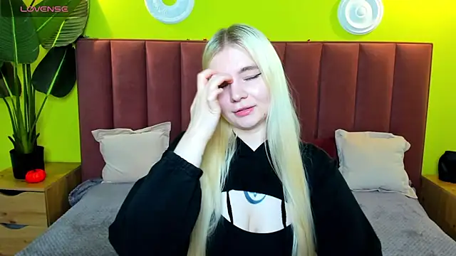 RuthBryant online show from November 12, 12:44 am