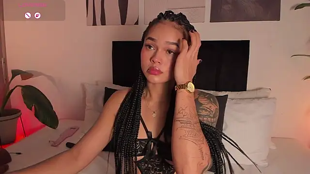 izzyvega   online show from February 1, 12:09 am