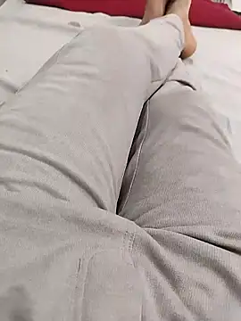 Snapshot of themasklover chatting on February 24, 5:33 pm themasklover online show from February 24, 5:33 pm