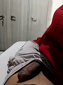 Snapshot of themasklover chatting on March 19, 6:45 pm themasklover online show from March 19, 6:45 pm