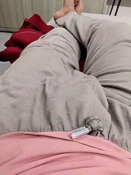 Snapshot of themasklover chatting on April 2, 4:48 pm themasklover online show from April 2, 4:48 pm