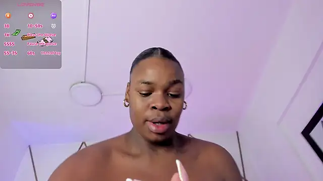 Snapshot of Venuswilds chatting on October 7, 11:40 am Venuswilds online show from October 7, 11:40 am