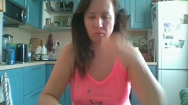 ALICAINWONDERLAND online show from March 25, 11:27 am