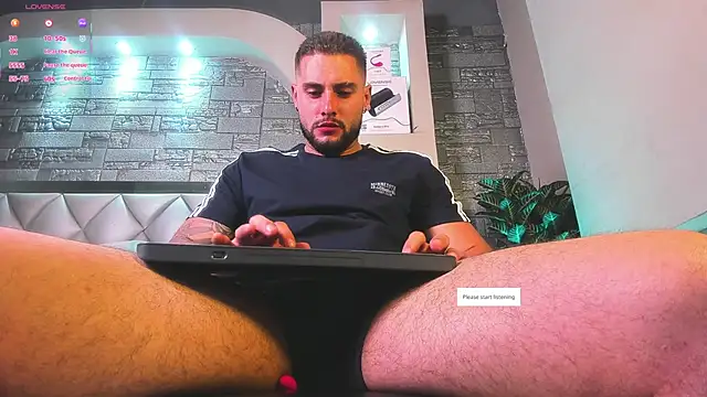 Snapshot of dominic_de_luca chatting on September 14, 2:00 am dominic de luca online show from September 14, 2:00 am